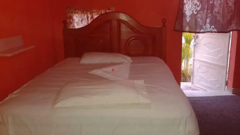 Le Tresor Hotel Pétionville